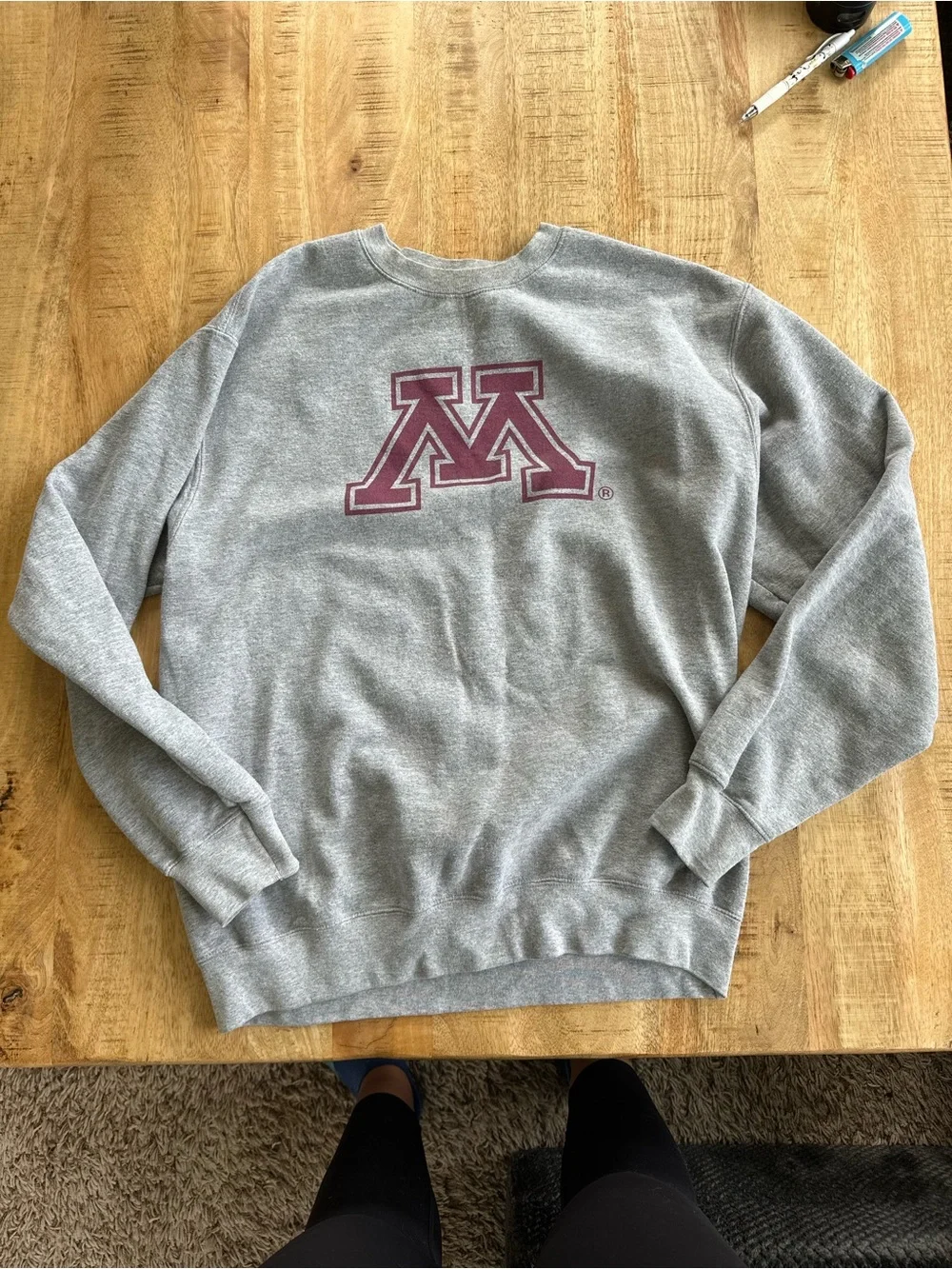 Minnesota gophers sweatshirt